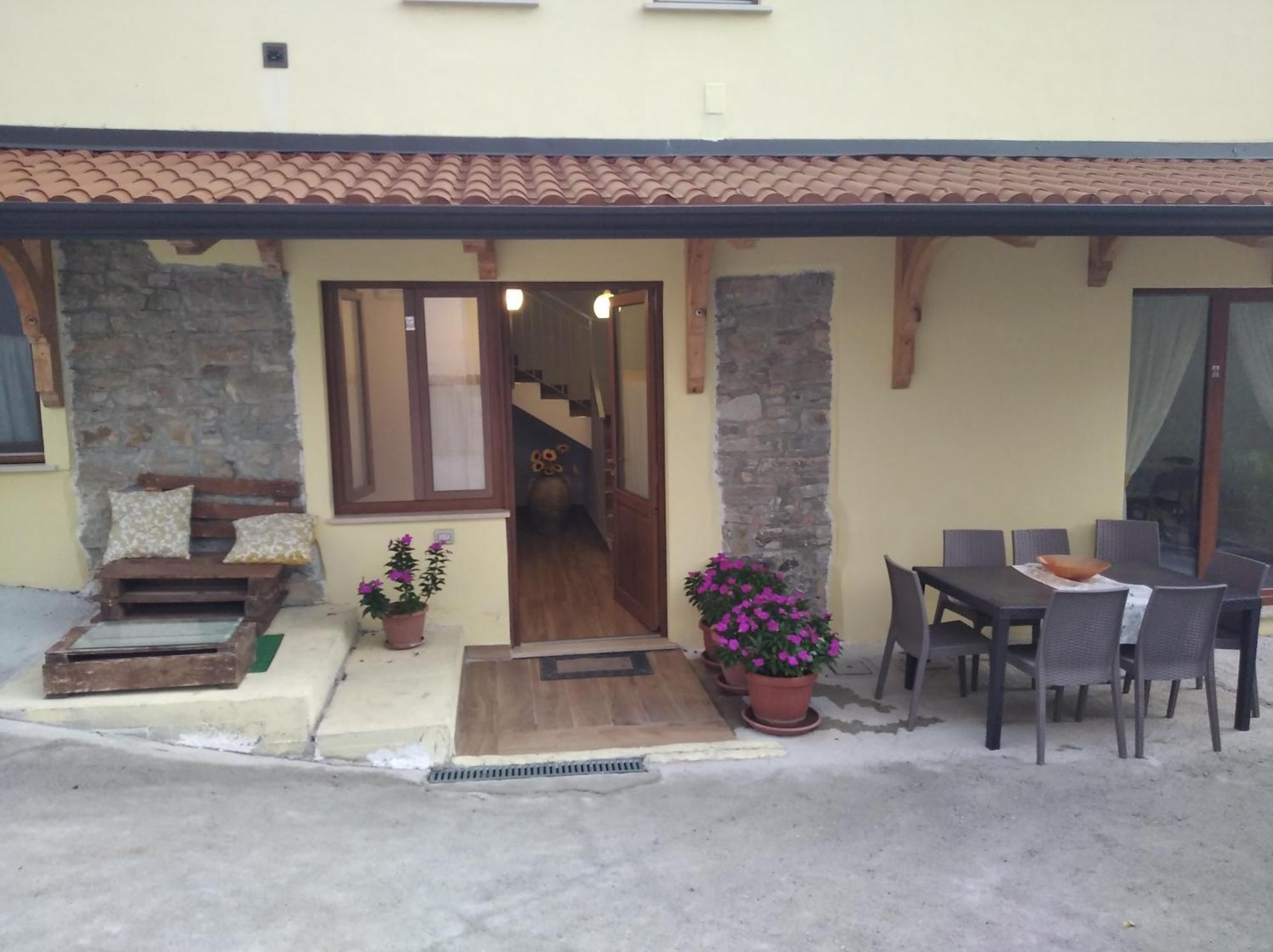 Agriturismo B&B Il Girasole Roccadaspide Eksteriør bilde